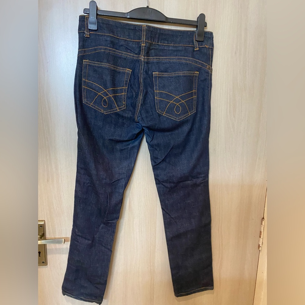 United Colors of Benetton Low Rise Jeans - Picture 3 of 3